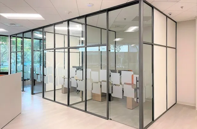 Cách làm kín phòng máy lạnh và giảm hơi nóng xâm nhập