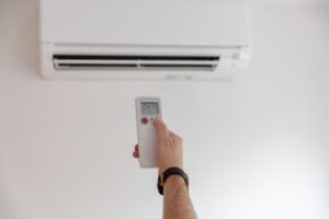 Máy lạnh 1 ngựa chạy 1 giờ tốn bao nhiêu điện?